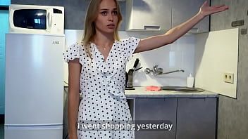 Play Hot blonde wants me to help pay her rent but I need sex