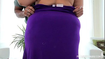 Play Lovely Latina BBW Sofia Rose Rides Big Black Cock