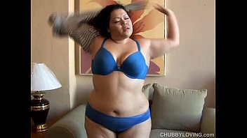 Play Beautiful big belly, booty and boobs latina BBW