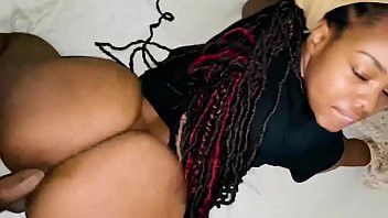 Play Caught COVID-19, my ex didn’t care. She came to take care of me anyway