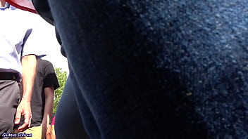 Play Pure Spanish ass in yoga pants