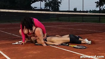 Play Extreme BBW Pays Facesitting her Tennis Teacher