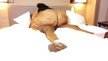 Play Big Huge Golden AZZ Bbw Dicked Down