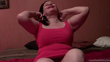 Play Mature BBW Wife Having Some Solo Fun