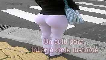 Play SU CULO ES MI DESAYUNO ALMUERZO Y CENA, ME DEJA FOLLARLA EN MEDIO DE UNA LLAMADA