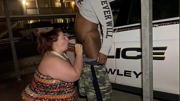 Play Bbw dezzy saying fuck the police on the dick