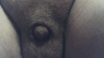 Play Unbelievable tiny penis cums without touching