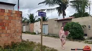 Play SAFADONA DA LORRANY EXOTICA WALKED NAKED IN THE MIDDLE OF THE STREET