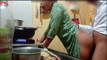 Play Indian sexy wife got fucked while cooking